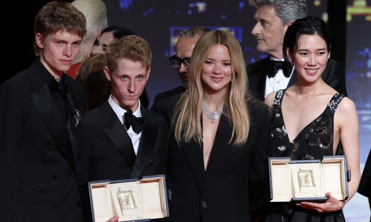 Cannes 2026 Ghi Dấu Chiến Thắng Kép: Cơ Hội Vàng Cho Fan Cá Cược Thể Thao Uy Tín - hình ảnh - jun88play.vip Cannes 2026 Ghi Dấu Chiến Thắng Kép: Cơ Hội Vàng Cho Fan Cá Cược Thể Thao Uy Tín - hình ảnh - jun88play.vip