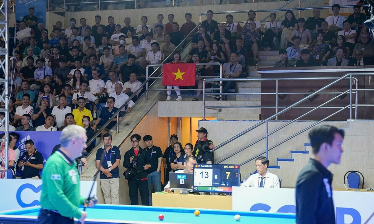 Huyền thoại billiard Dick Jaspers lên tiếng bảo vệ khán giả Việt Nam - hình ảnh - jun88play.vip