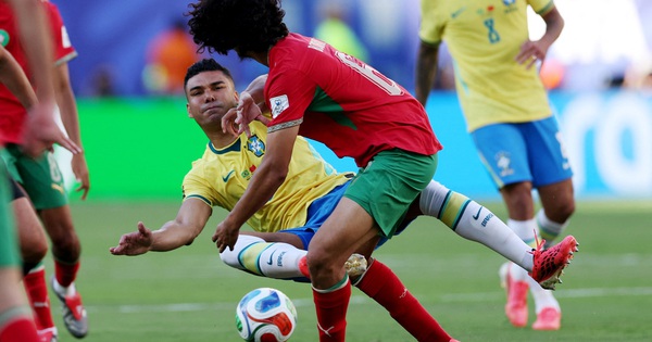 JUN88 chính thức: Casemiro gây thất vọng, Brazil bị Ma Rốc cầm hòa ở World Cup 2026 - hình ảnh - jun88play.vip JUN88 chính thức: Casemiro gây thất vọng, Brazil bị Ma Rốc cầm hòa ở World Cup 2026 - hình ảnh - jun88play.vip