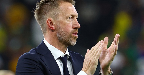 HLV Graham Potter chảy máu tai sau trận thắng Tunisia: Cú sốc giữa chiến thắng World Cup 2026 - hình ảnh - jun88play.vip
