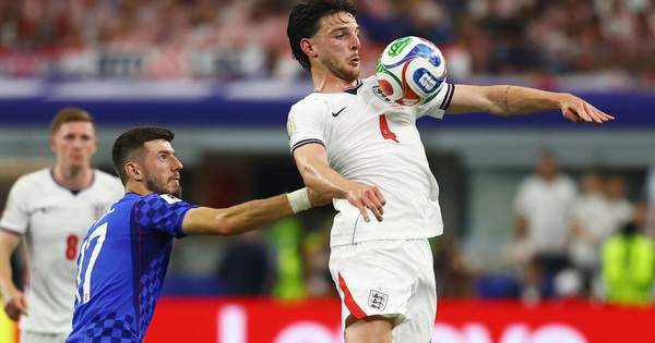 HLV Tuchel lo ngại chấn thương của Declan Rice, JUN88 cập nhật tin nóng từ đội tuyển Anh - hình ảnh - jun88play.vip HLV Tuchel lo ngại chấn thương của Declan Rice, JUN88 cập nhật tin nóng từ đội tuyển Anh - hình ảnh - jun88play.vip