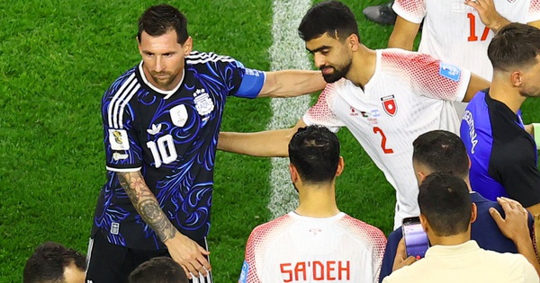 Cầu thủ Jordan khoe ảnh chụp cùng Messi dù thua Argentina: Sức hút GOAT lan tỏa đến JUN88 - hình ảnh - jun88play.vip Cầu thủ Jordan khoe ảnh chụp cùng Messi dù thua Argentina: Sức hút GOAT lan tỏa đến JUN88 - hình ảnh - jun88play.vip