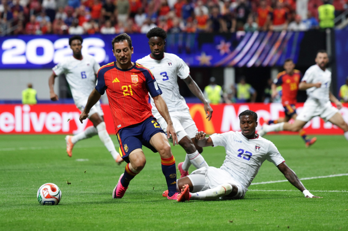 Tiền đạo Tây Ban Nha lập kỷ lục lạ tại World Cup: 30 phút không chạm bóng - hình ảnh - jun88play.vip