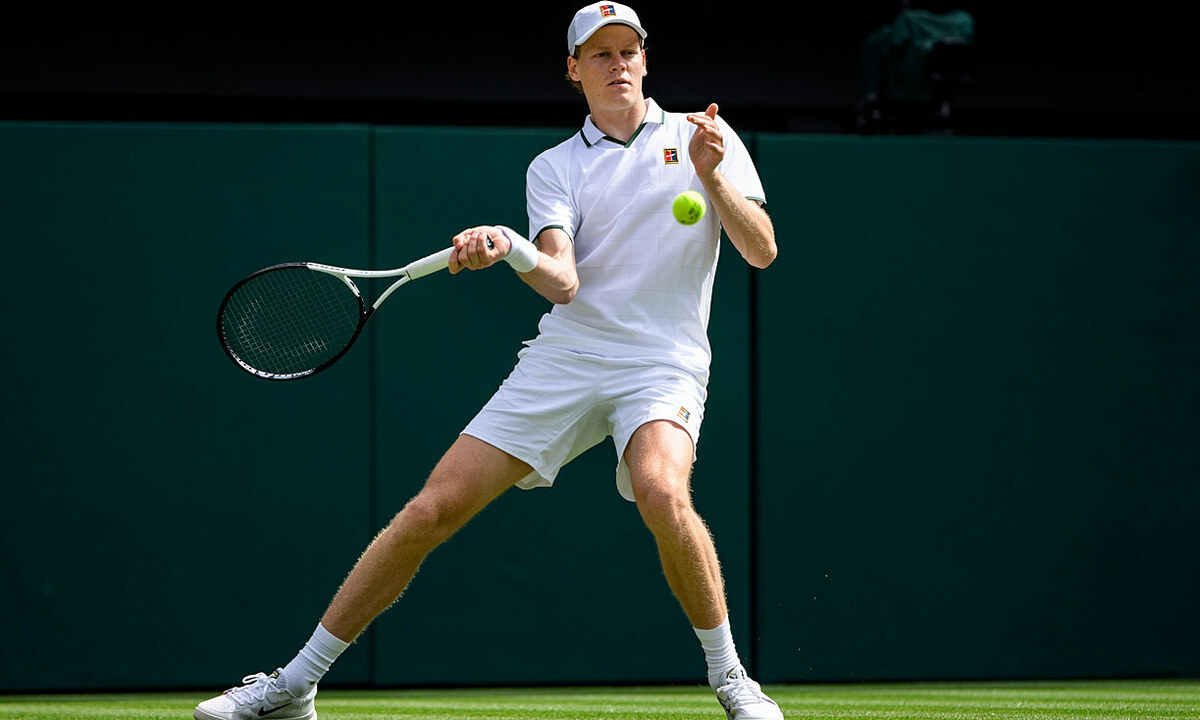 JUN88 VIP đồng hành cùng fan tennis Việt qua màn ngược dòng nghẹt thở của Sinner tại Wimbledon - hình ảnh - jun88play.vip