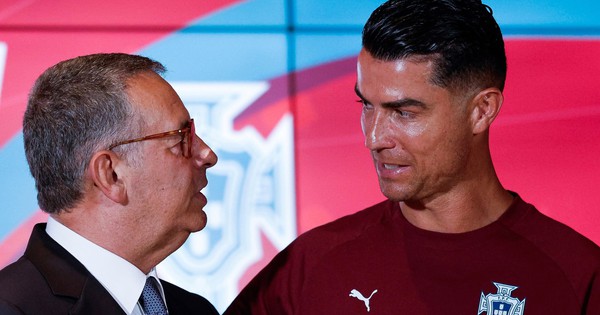 Tổng thống Bồ Đào Nha nhắn nhủ Ronaldo: ‘Hãy mang cúp World Cup 2026 về nhà!’ - hình ảnh - jun88play.vip Tổng thống Bồ Đào Nha nhắn nhủ Ronaldo: ‘Hãy mang cúp World Cup 2026 về nhà!’ - hình ảnh - jun88play.vip