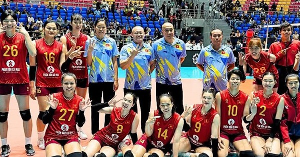 Thanh Thúy và hàng chắn tỏa sáng, đội tuyển bóng chuyền nữ Việt Nam thắng dễ Iran: góc nhìn mới cho người chơi Việt - hình ảnh - jun88play.vip Thanh Thúy và hàng chắn tỏa sáng, đội tuyển bóng chuyền nữ Việt Nam thắng dễ Iran: góc nhìn mới cho người chơi Việt - hình ảnh - jun88play.vip