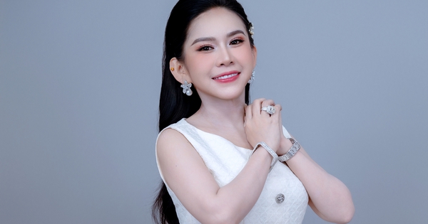 Nghệ sĩ cải lương Bình Tinh ở tuổi 40: Vẫn cháy hết mình với nghề - hình ảnh - jun88play.vip Nghệ sĩ cải lương Bình Tinh ở tuổi 40: Vẫn cháy hết mình với nghề - hình ảnh - jun88play.vip