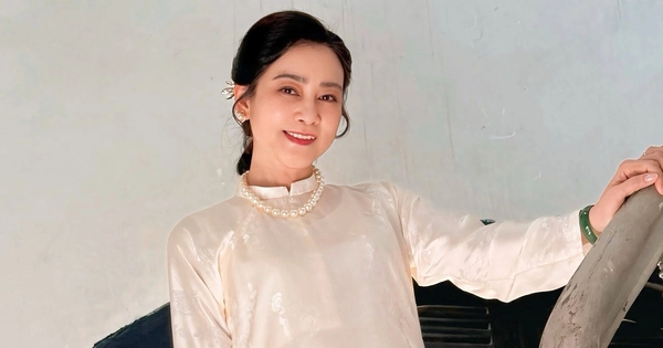 NSƯT Tuyết Thu lên chức Phó Chủ tịch Hội Sân khấu TP.HCM: Hành trình viên mãn bên gia đình và nghệ thuật - hình ảnh - jun88play.vip