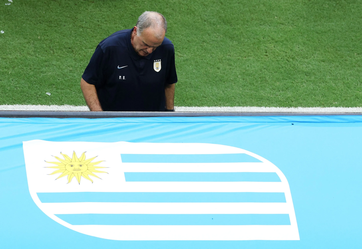 Vì sao HLV của Uruguay cúi mặt không chịu chụp ảnh World Cup 2026?: góc nhìn mới cho người chơi Việt - hình ảnh - jun88play.vip