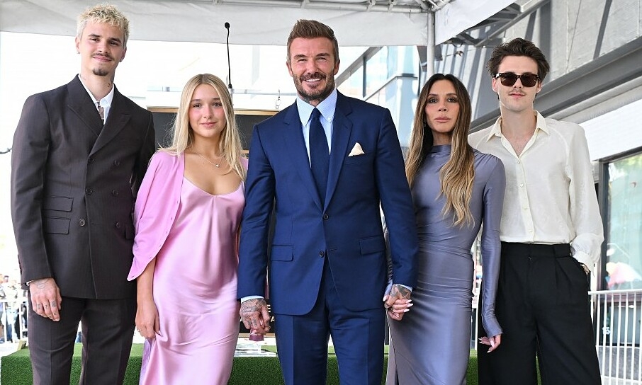 JUN88 chính thức: David Beckham vinh dự nhận sao trên Đại lộ Danh vọng Hollywood - hình ảnh - jun88play.vip