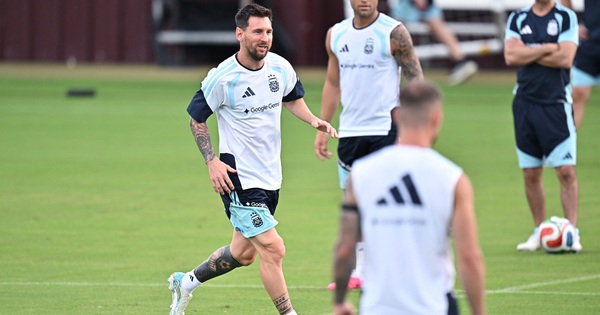 Messi Sẵn Sàng Trở Lại: Cơ Hội Vàng Cho Fan JUN88 Cược Bóng Đá - hình ảnh - jun88play.vip Messi Sẵn Sàng Trở Lại: Cơ Hội Vàng Cho Fan JUN88 Cược Bóng Đá - hình ảnh - jun88play.vip
