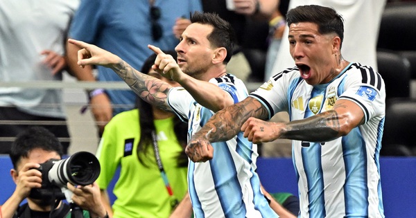 Messi lập cú đúp phá kỷ lục World Cup: Argentina thắng Áo 2-0, sớm giành vé knock-out - hình ảnh - jun88play.vip Messi lập cú đúp phá kỷ lục World Cup: Argentina thắng Áo 2-0, sớm giành vé knock-out - hình ảnh - jun88play.vip
