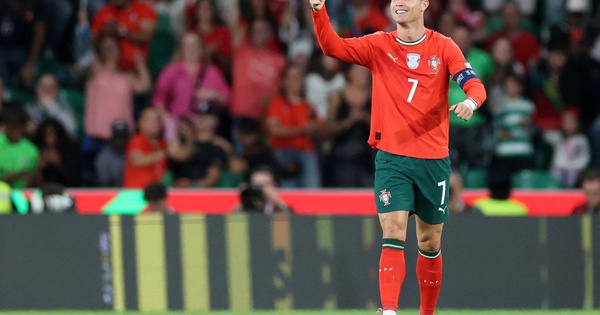 CR7 chưa phải ‘già nhất’ ở World Cup 2026: Huyền thoại vẫn cháy cùng đam mê - hình ảnh - jun88play.vip