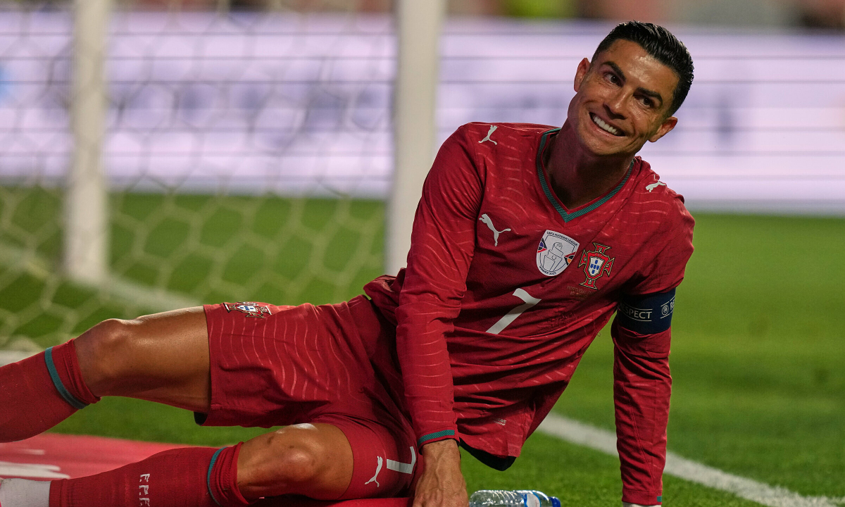 Thưởng tân thủ JUN88: Ronaldo tự tin chinh phục World Cup 2026 - hình ảnh - jun88play.vip Thưởng tân thủ JUN88: Ronaldo tự tin chinh phục World Cup 2026 - hình ảnh - jun88play.vip