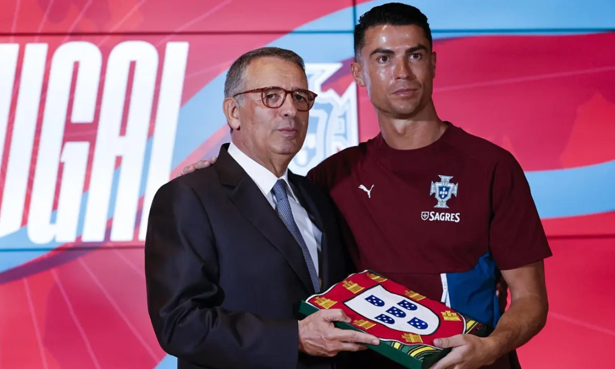 Nạp rút JUN88 nhanh chóng – Cập nhật tin Ronaldo nhận quốc kỳ trước thềm World Cup 2026 - hình ảnh - jun88play.vip Nạp rút JUN88 nhanh chóng – Cập nhật tin Ronaldo nhận quốc kỳ trước thềm World Cup 2026 - hình ảnh - jun88play.vip