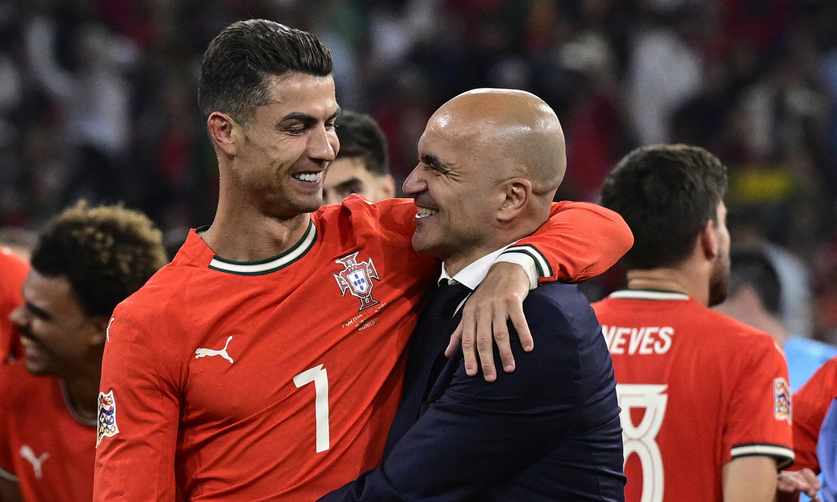 HLV Bồ Đào Nha: ‘Ronaldo như mới 18 tuổi’ – Cảm hứng cho người hâm mộ và cược thủ JUN88 - hình ảnh - jun88play.vip HLV Bồ Đào Nha: ‘Ronaldo như mới 18 tuổi’ – Cảm hứng cho người hâm mộ và cược thủ JUN88 - hình ảnh - jun88play.vip