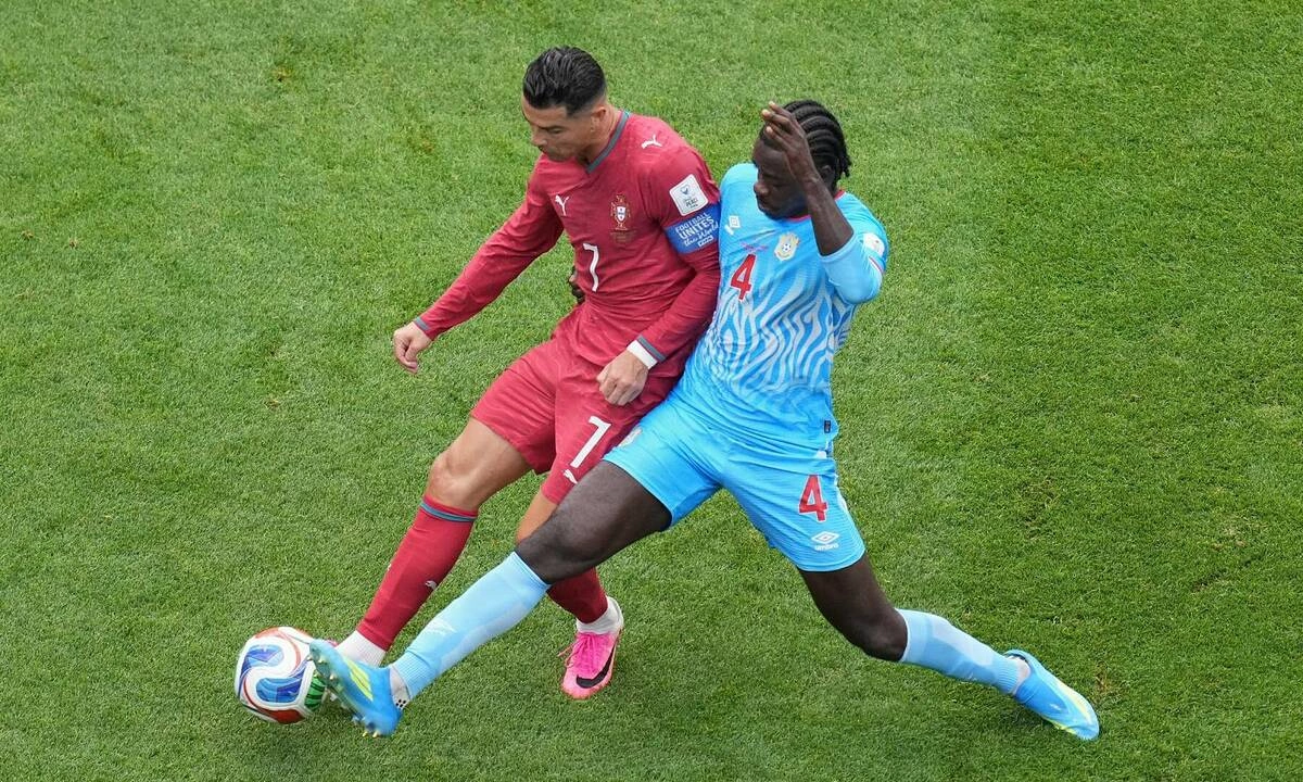 Ronaldo tịt ngòi 10 trận liên tiếp: Cú sốc cho fan và cơ hội cho người chơi JUN88 eSports - hình ảnh - jun88play.vip