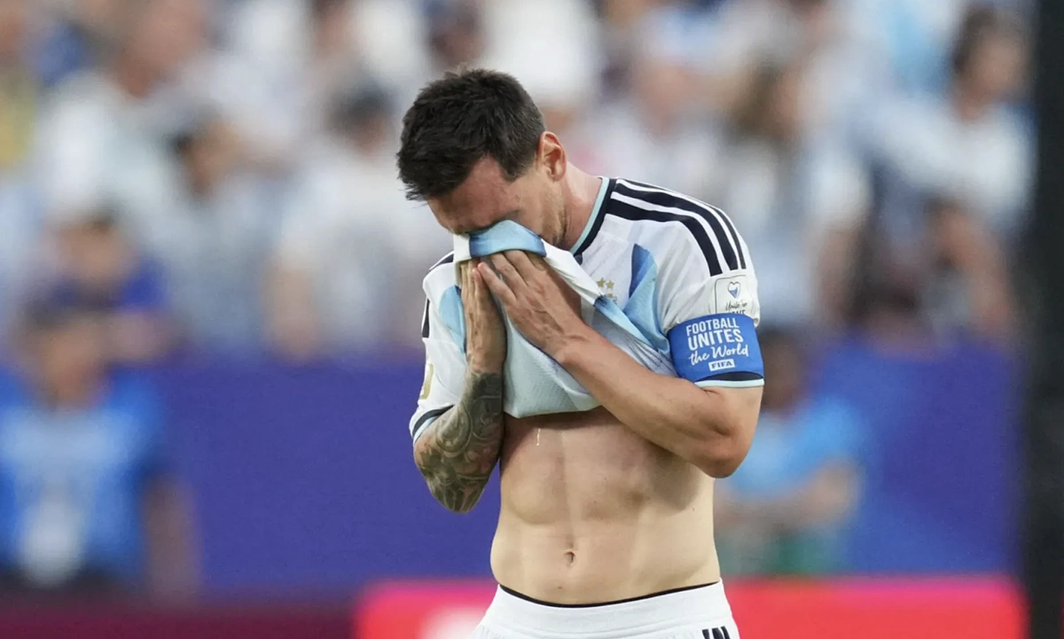 Đăng nhập JUN88 để theo dõi cảm xúc chân thực của Messi tại World Cup 2026 - hình ảnh - jun88play.vip Đăng nhập JUN88 để theo dõi cảm xúc chân thực của Messi tại World Cup 2026 - hình ảnh - jun88play.vip