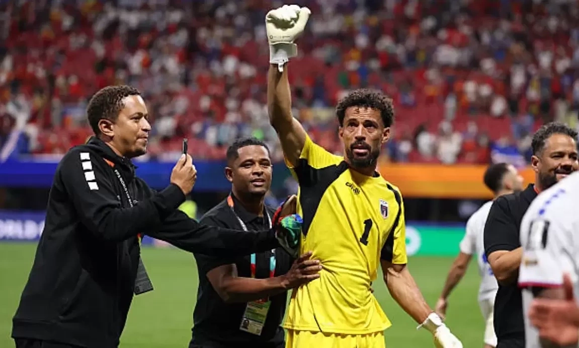 Thủ môn Vozinha khóc nức nở sau trận hòa lịch sử của Cape Verde trước Tây Ban Nha - hình ảnh - jun88play.vip Thủ môn Vozinha khóc nức nở sau trận hòa lịch sử của Cape Verde trước Tây Ban Nha - hình ảnh - jun88play.vip