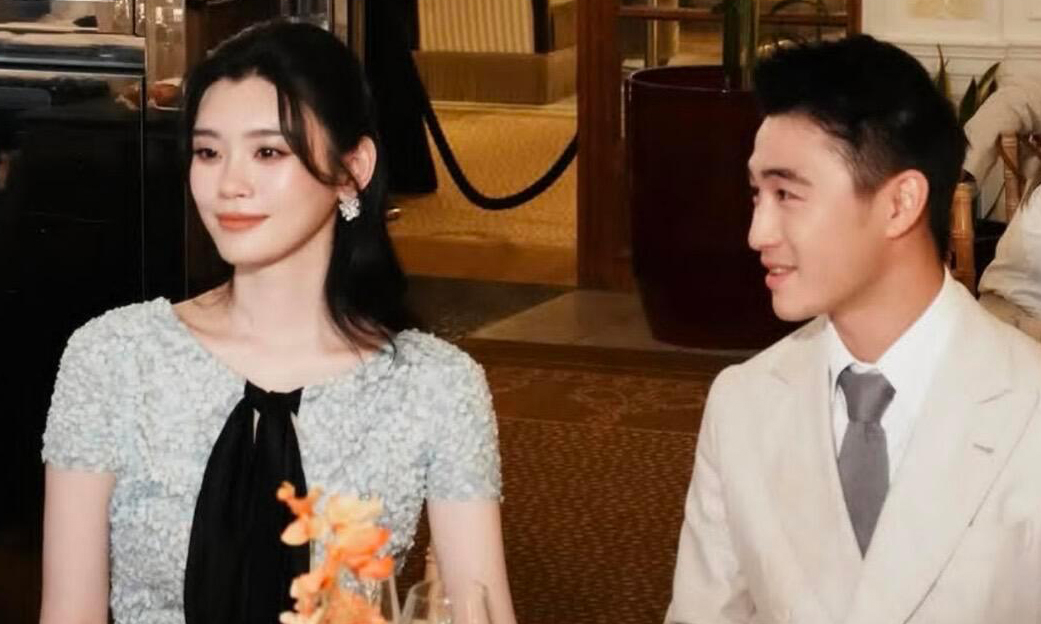 Nhà cái cá cược số 1 JUN88 đồng hành cùng tin tức sao: Hề Mộng Dao tổ chức hôn lễ tại Paris - hình ảnh - jun88play.vip Nhà cái cá cược số 1 JUN88 đồng hành cùng tin tức sao: Hề Mộng Dao tổ chức hôn lễ tại Paris - hình ảnh - jun88play.vip