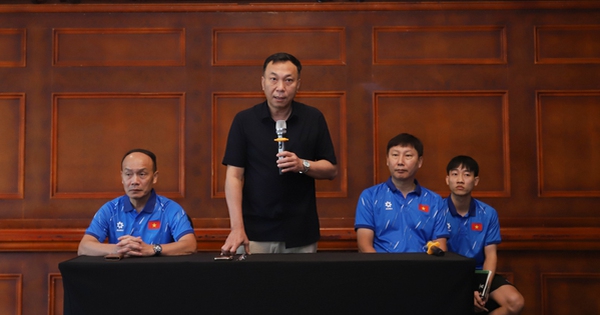 Chủ tịch VFF Trần Quốc Tuấn đặt mục tiêu ‘khủng’ cho đội tuyển Việt Nam trước thềm AFF Cup 2026 - hình ảnh - jun88play.vip Chủ tịch VFF Trần Quốc Tuấn đặt mục tiêu ‘khủng’ cho đội tuyển Việt Nam trước thềm AFF Cup 2026 - hình ảnh - jun88play.vip
