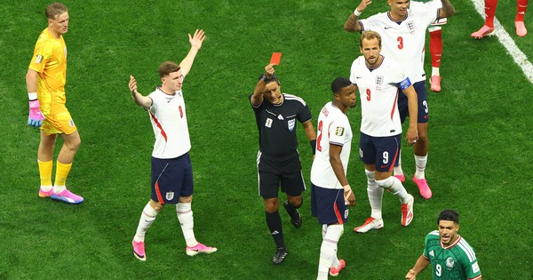 FIFA không cho Quansah hưởng ‘án treo’ như Balogun, đội tuyển Anh lao đao trước tứ kết: góc nhìn mới cho người chơi Việt - hình ảnh - jun88play.vip FIFA không cho Quansah hưởng ‘án treo’ như Balogun, đội tuyển Anh lao đao trước tứ kết: góc nhìn mới cho người chơi Việt - hình ảnh - jun88play.vip