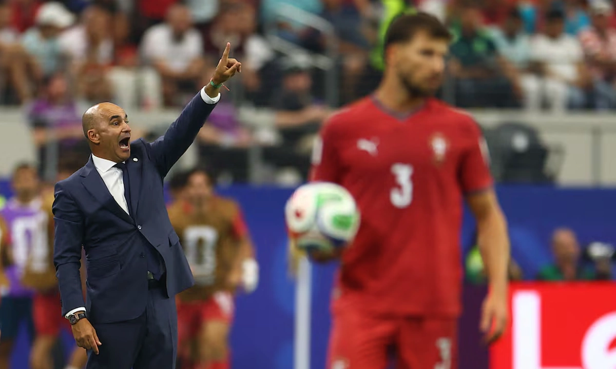HLV Bồ Đào Nha Bảo Vệ Ronaldo Trước Làn Sóng Chỉ Trích Sau Thất Bại Ở World Cup 2026 - hình ảnh - jun88play.vip