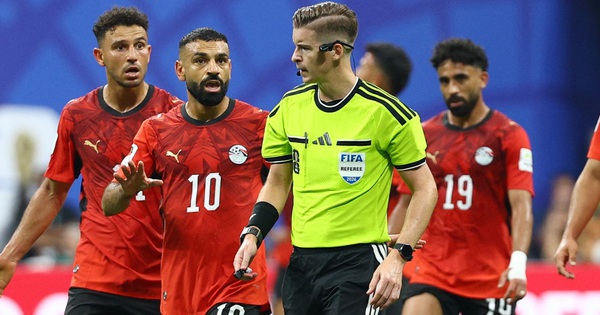 Trọng tài xử ép Ai Cập, mở đường cho Argentina vào tứ kết World Cup?: góc nhìn mới cho người chơi Việt - hình ảnh - jun88play.vip Trọng tài xử ép Ai Cập, mở đường cho Argentina vào tứ kết World Cup?: góc nhìn mới cho người chơi Việt - hình ảnh - jun88play.vip